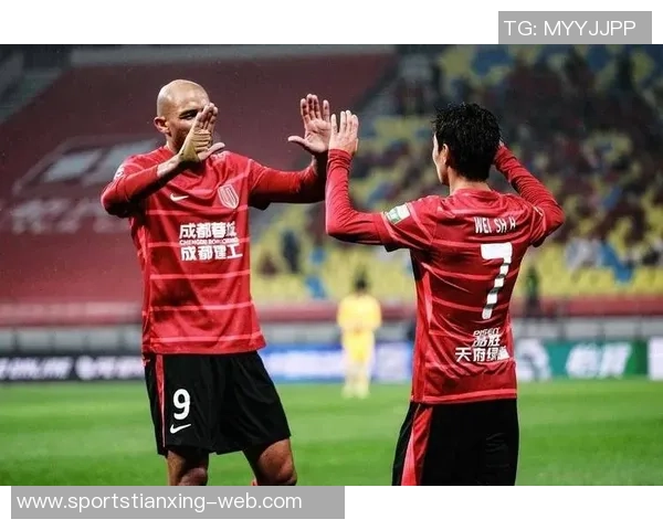 金珍洙分析蓉城球队核心人物徐正源及关注罗慕洛与费利佩的重要性 金珍洙分析蓉城球队核心人物徐正源及关注罗慕洛与费利佩的重要性