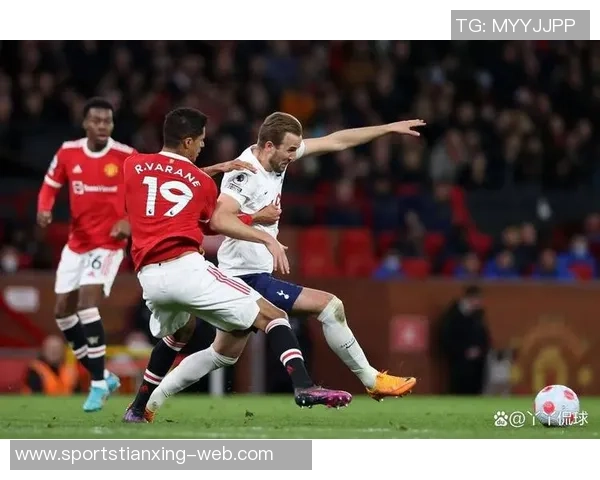 曼联主场失利引发积分混战四队同积18分三队紧随其后中游球队竞争激烈